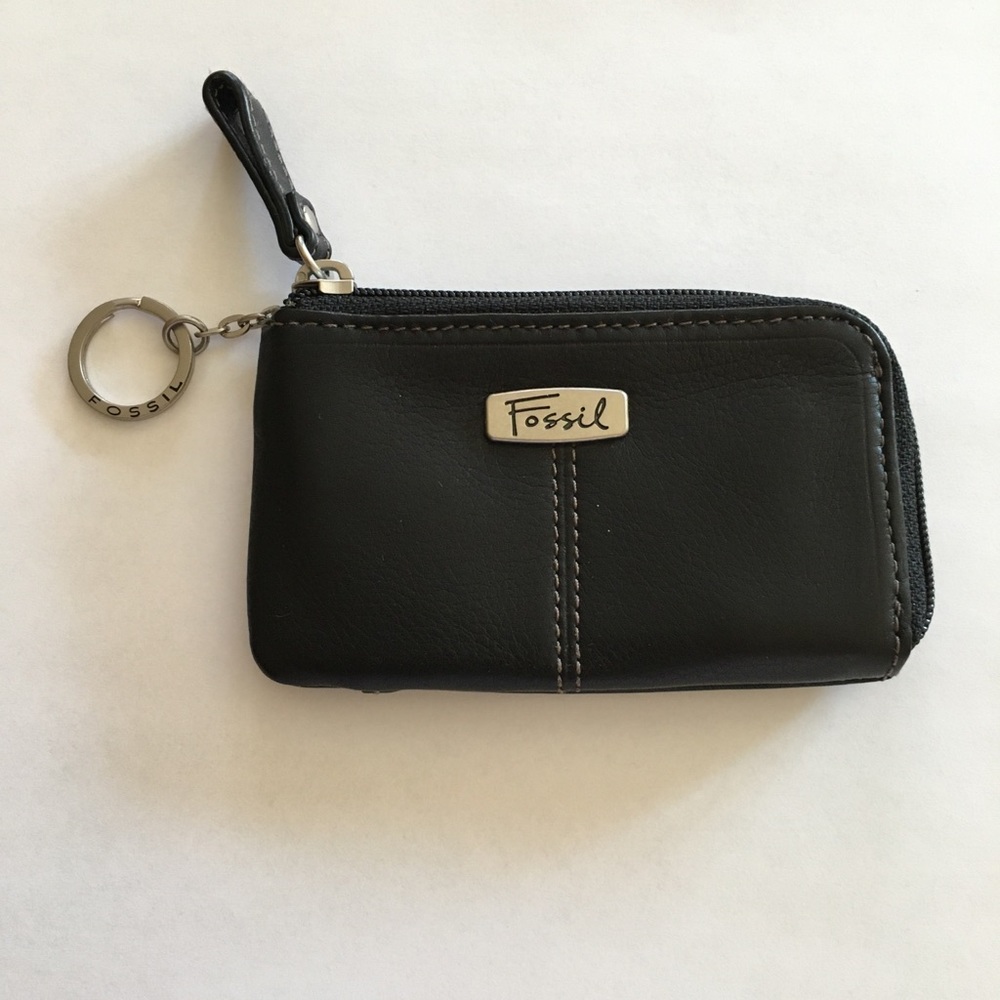 FOSSIL KEY CHAIN & ID HOLDER